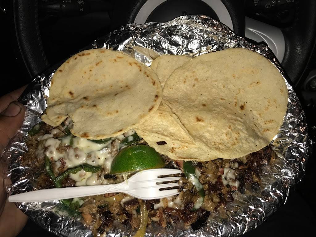 La Chilanguita (Taco Truck) | restaurant | 4167, 4179 Moorpark Ave, San Jose, CA 95117, USA | 4087243168 OR +1 408-724-3168