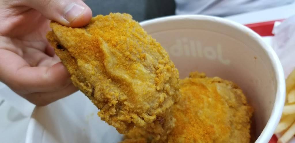 Jollibee | restaurant | 32460 Dyer St, Union City, CA 94587, USA | 5103242075 OR +1 510-324-2075