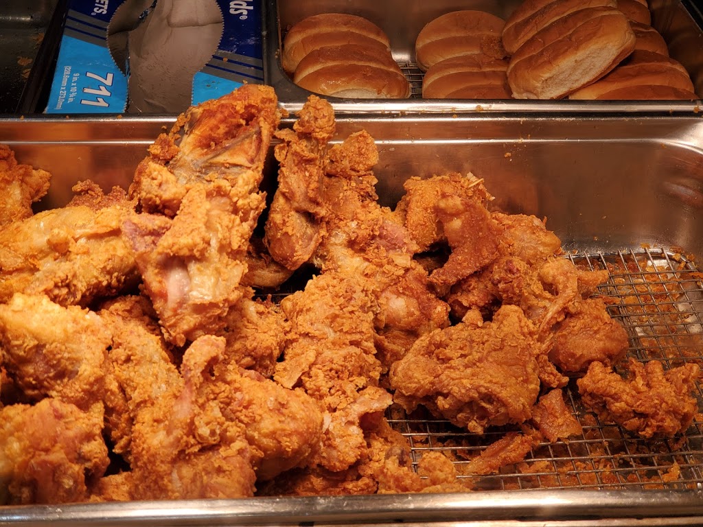 Keven Parkers Soul Food Cafe | restaurant | 1312 South St, Philadelphia, PA 19147, USA | 2157319045 OR +1 215-731-9045