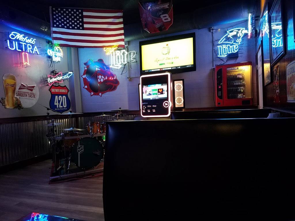 Bruces Bar | restaurant | 1959 Augusta Rd, Warrenville, SC 29851, USA | 8036633160 OR +1 803-663-3160