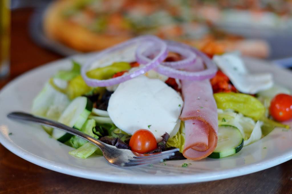 Moon Dog Pie House | restaurant | 116 Bartram Oaks Walk #105, Fruit Cove, FL 32259, USA | 9042873633 OR +1 904-287-3633