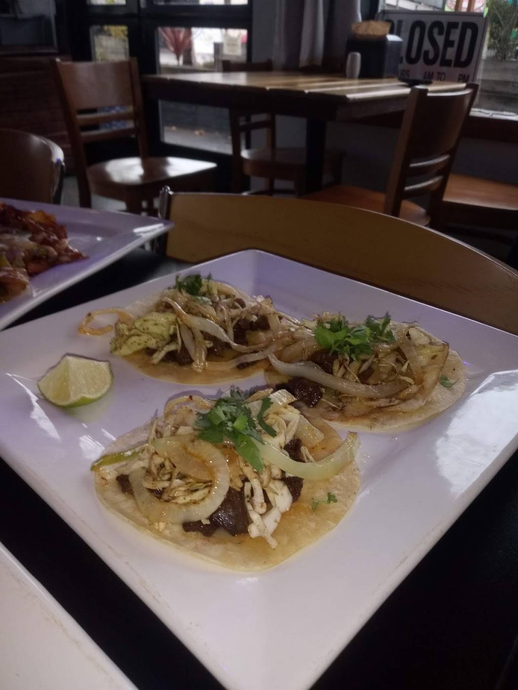 Pig Patas Tacos | restaurant | 445 NE Killingsworth St, Portland, OR 97211, USA | 9712668465 OR +1 971-266-8465