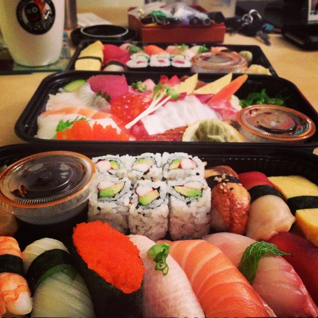 Hinata Sushi Carry Out | meal takeaway | 4947 St Elmo Ave, Bethesda, MD 20814, USA | 3016561009 OR +1 301-656-1009