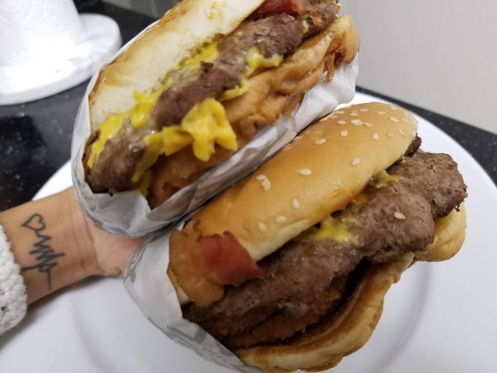 Carls Jr. | restaurant | 3325 S Harbor Blvd, Santa Ana, CA 92704, USA | 7149791572 OR +1 714-979-1572