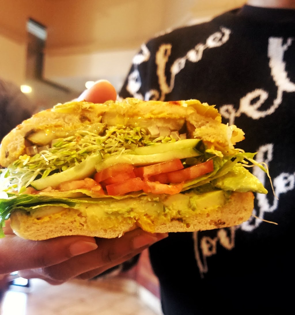 Posh Bagel Folsom | bakery | 25055 Blue Ravine Rd Suite#110, Folsom, CA 95630, USA | 9168178800 OR +1 916-817-8800