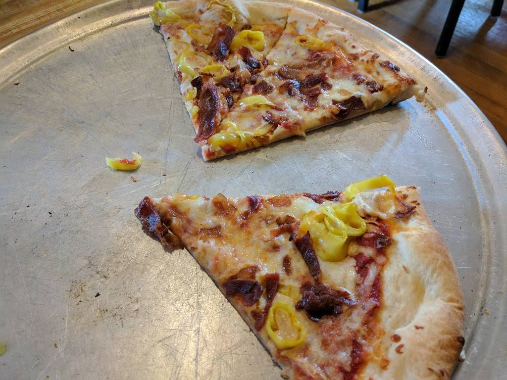 Romeos Pizza | restaurant | 66 Church St, Mercersburg, PA 17236, USA | 7173283323 OR +1 717-328-3323