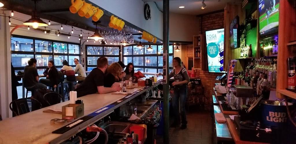 TinRoof | restaurant | 1155 S Plymouth Ave, Rochester, NY 14608, USA | 5856858205 OR +1 585-685-8205