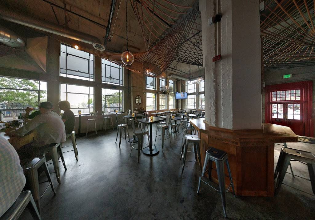 Little Bear | restaurant | 1855 Industrial St, Los Angeles, CA 90021, USA | 2136228100 OR +1 213-622-8100