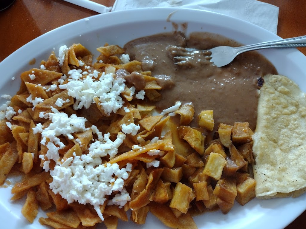 Estelas Restaurant | restaurant | 1044 E 7th St, Brownsville, TX 78520, USA | 9565045599 OR +1 956-504-5599