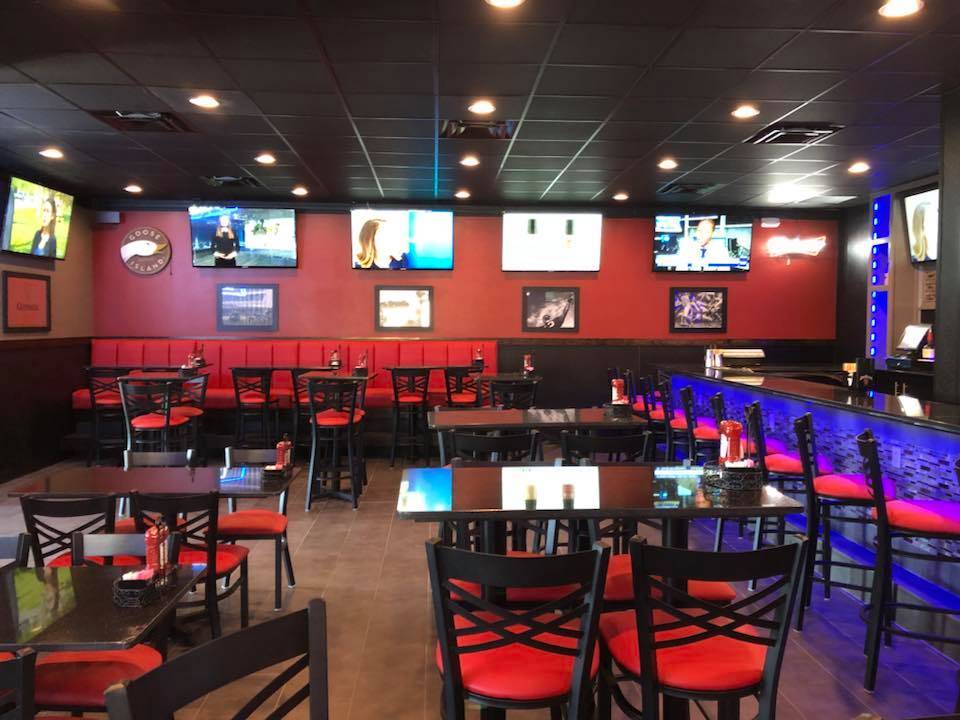 Mugs N Jugs Oldsmar | restaurant | 4013 Tampa Rd, Oldsmar, FL 34677, USA | 8135430439 OR +1 813-543-0439