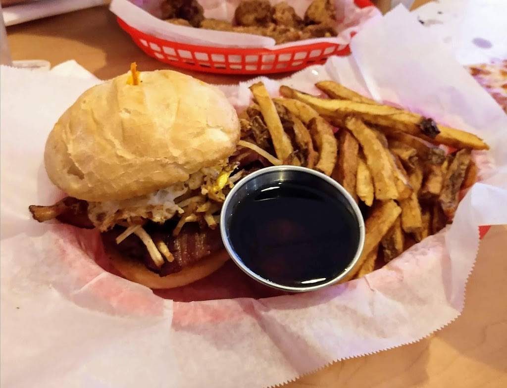 Kimballs Cavern | restaurant | 351 Pembroke St, Pembroke, NH 03275, USA | 6034857777 OR +1 603-485-7777