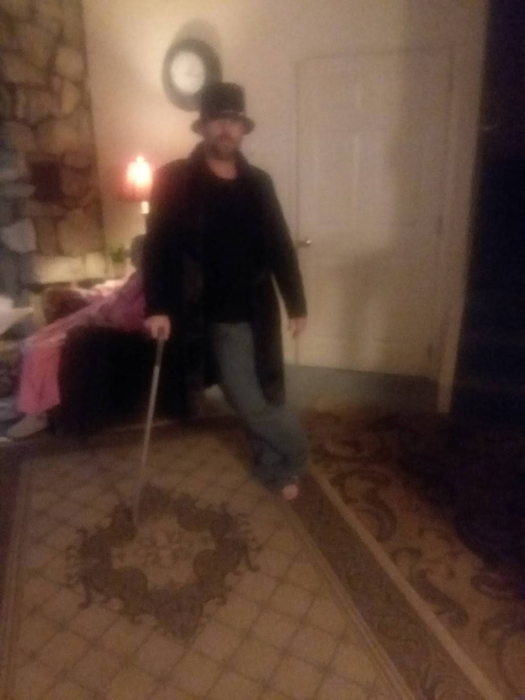 Southern Skillet | restaurant | 101 N Park St, Hohenwald, TN 38462, USA | 9312953280 OR +1 931-295-3280