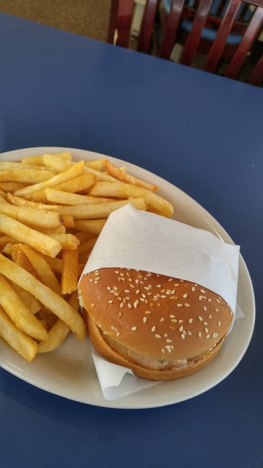 Bravos Char Burgers Bakersfield | restaurant | 701 Chester Ave, Bakersfield, CA 93301, USA | 6613255586 OR +1 661-325-5586