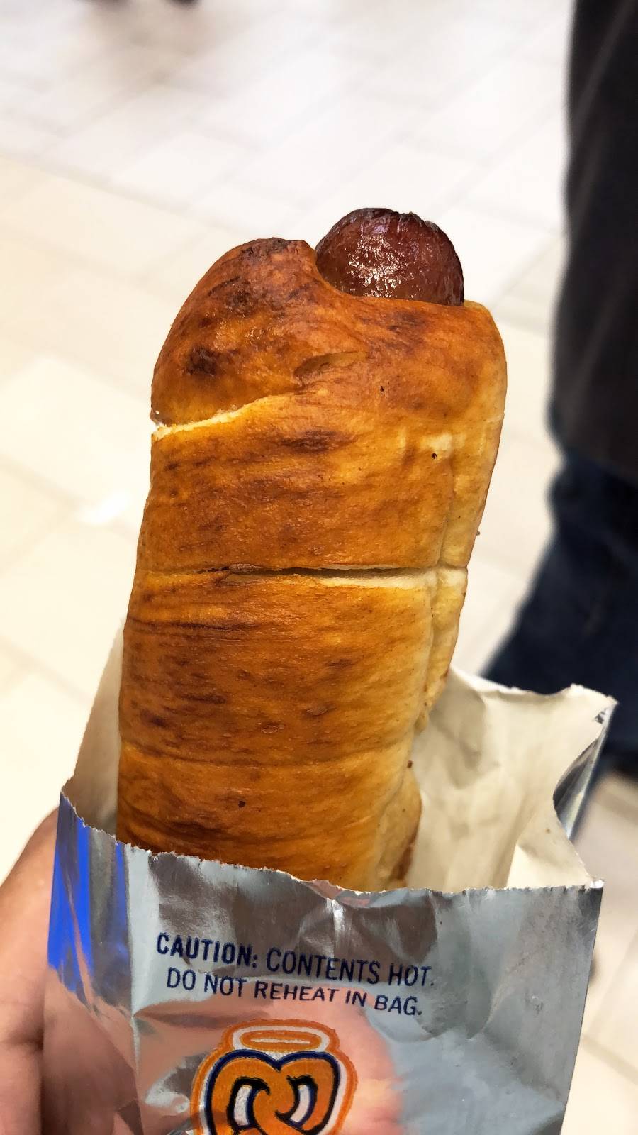 Auntie Annes | cafe | 295 Cedar Sage Dr, Garland, TX 75040, USA | 9726751690 OR +1 972-675-1690