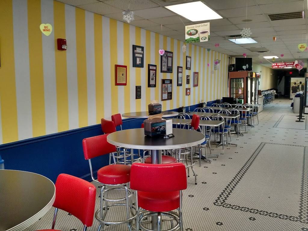 Whats the Scoop | restaurant | 410 Main St, Metuchen, NJ 08840, USA | 7325485900 OR +1 732-548-5900