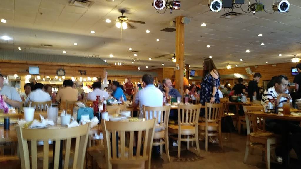 Farmers Family Restaurant | restaurant | 1958 Old Fort Pkwy, Murfreesboro, TN 37129, USA | 6158677717 OR +1 615-867-7717