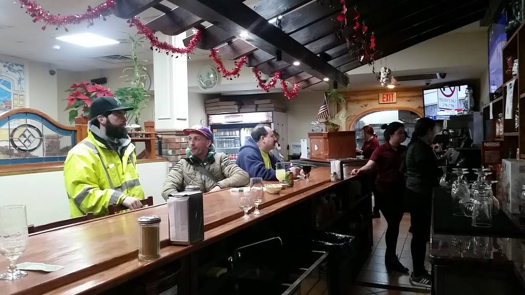 O Preguinho | restaurant | 98 Elm Rd, Newark, NJ 07105, USA | 9739005171 OR +1 973-900-5171