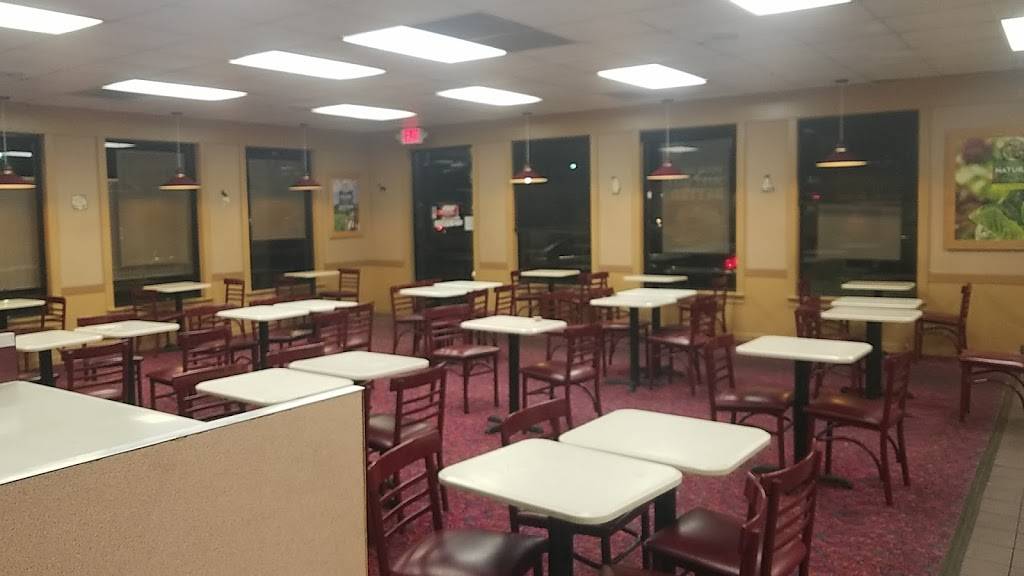 Wendys | restaurant | 3251 Las Vegas Blvd N, Las Vegas, NV 89115, USA | 7026443510 OR +1 702-644-3510