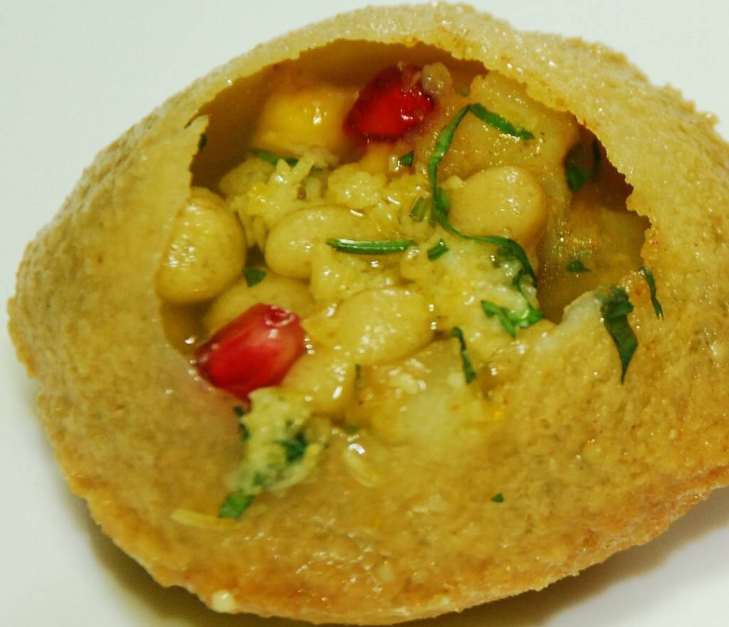 Bombay Chowpatty | restaurant | 825 W Royal Ln, Irving, TX 75039, USA | 9726777658 OR +1 972-677-7658