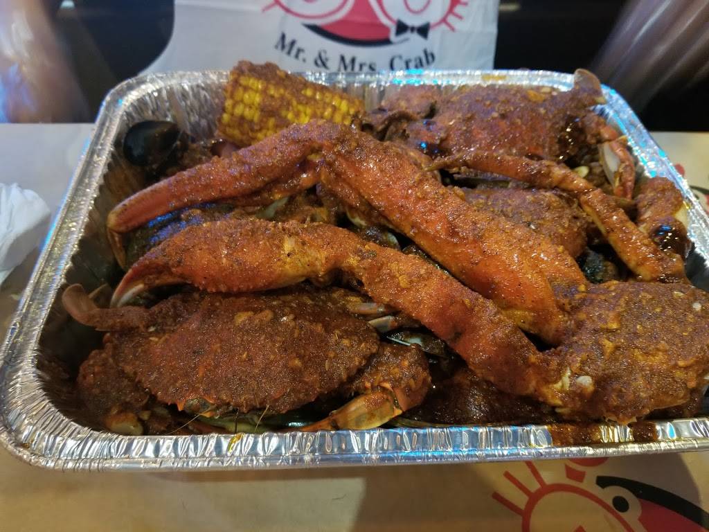 Mr. & Mrs. Crab | restaurant | 3246 SW 35th Blvd, Gainesville, FL 32608, USA | 3525545968 OR +1 352-554-5968