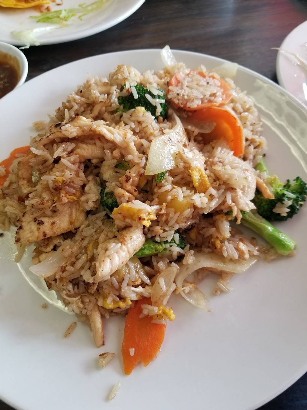 Pho Saigon | restaurant | 890 Main St, Sanford, ME 04073, USA | 2078501020 OR +1 207-850-1020