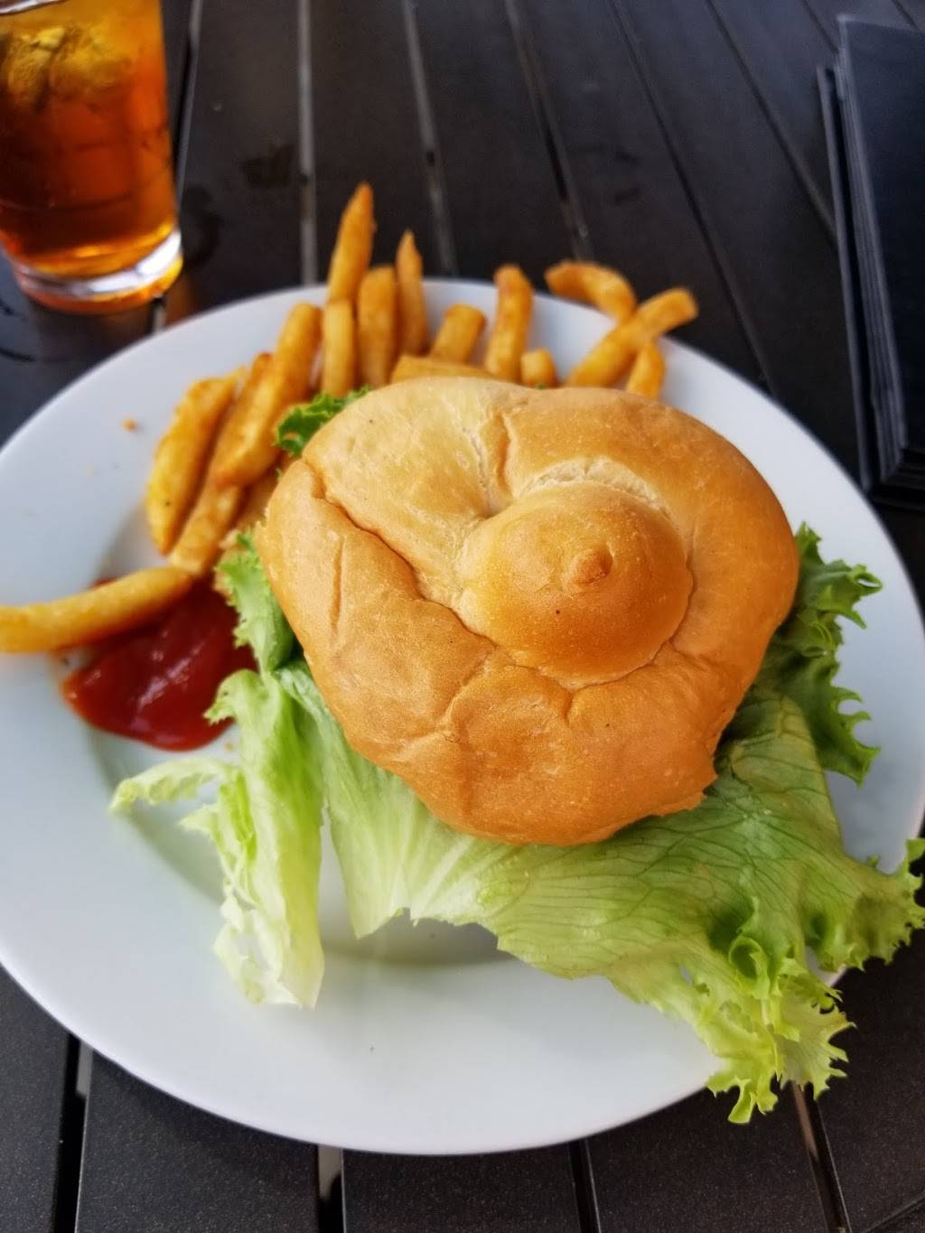 Shortfields Travelers Rest | restaurant | 24 S Main St, Travelers Rest, SC 29690, USA | 8648344050 OR +1 864-834-4050