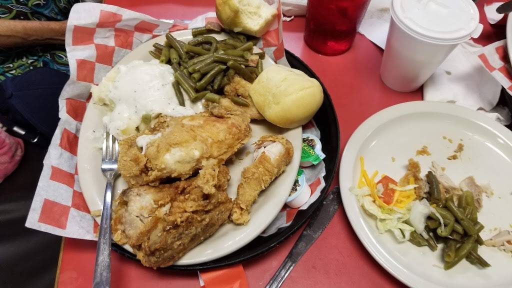 Lucilles Diner | restaurant | 1286 W Amity St, Louisburg, KS 66053, USA | 9138375330 OR +1 913-837-5330