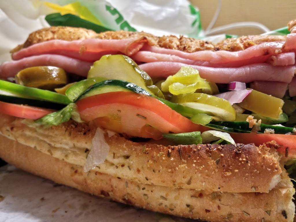Subway | restaurant | 2648 Watt Ave, Union Plaza Suite 101, Sacramento, CA 95821, USA | 9164899477 OR +1 916-489-9477