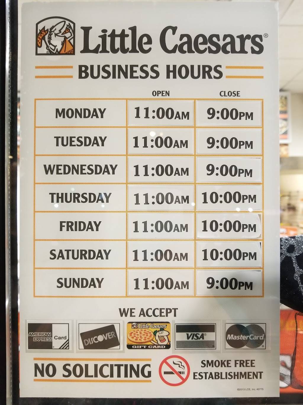 Little Caesars Pizza | meal takeaway | 119 S Main St, Kendallville, IN 46755, USA | 2603499169 OR +1 260-349-9169