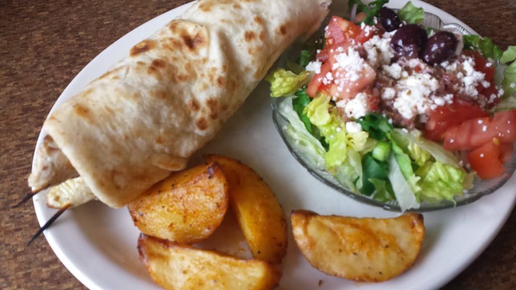 Johns Restaurant | restaurant | 1643 London Line, Sarnia, ON N7W 1A9, Canada | 5195429821 OR +1 519-542-9821