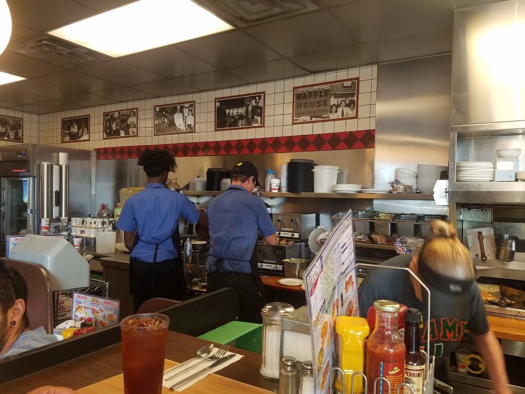 Waffle House | meal takeaway | 6502 N Us, US-301, Tampa, FL 33610, USA | 8136212227 OR +1 813-621-2227