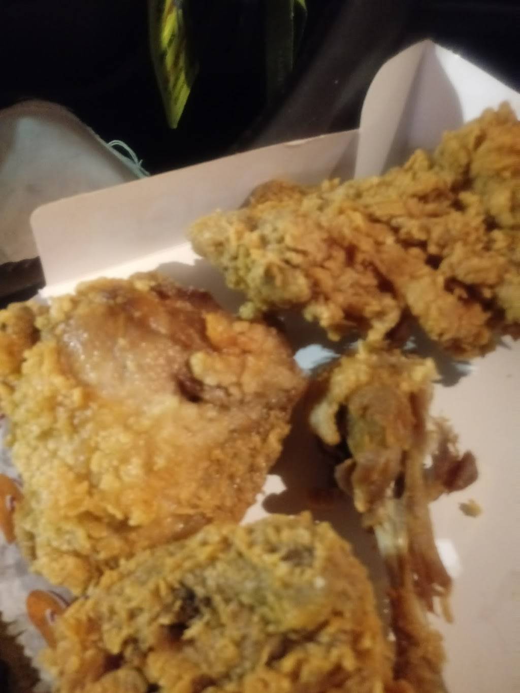 Popeyes Louisiana Kitchen | restaurant | 6225 Glenway Ave, Cincinnati, OH 45211, USA | 5136622191 OR +1 513-662-2191
