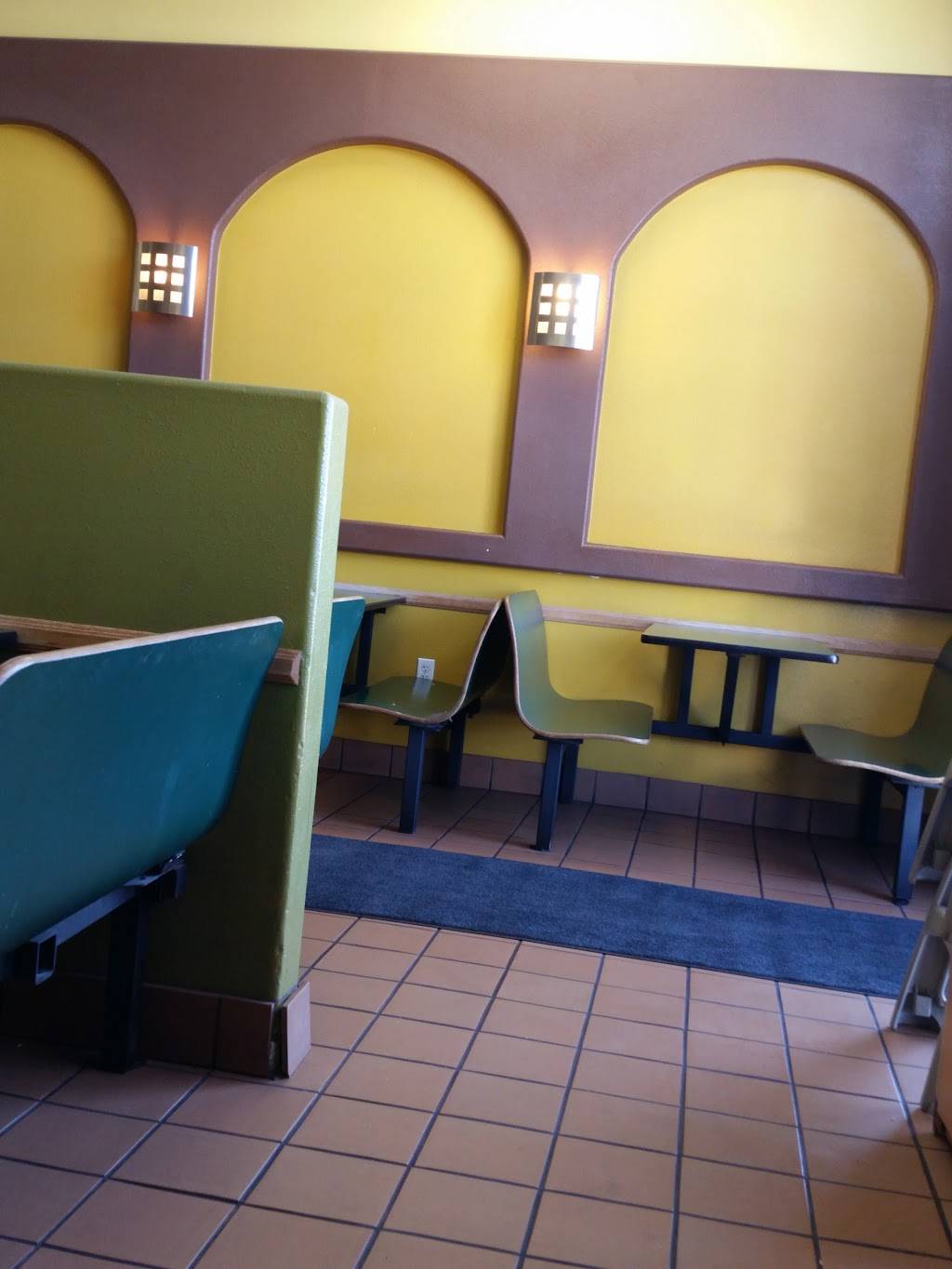 Baja Taco | restaurant | 19201 Bear Valley Rd # H-C, Apple Valley, CA 92308, USA | 7602403504 OR +1 760-240-3504