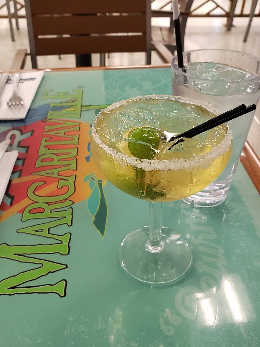 Air Margaritaville | restaurant | Terminal E Landside 2nd floor N.W. 20th ST. &, N Le Jeune Rd, Miami, FL 33122, USA | 3058694410 OR +1 305-869-4410