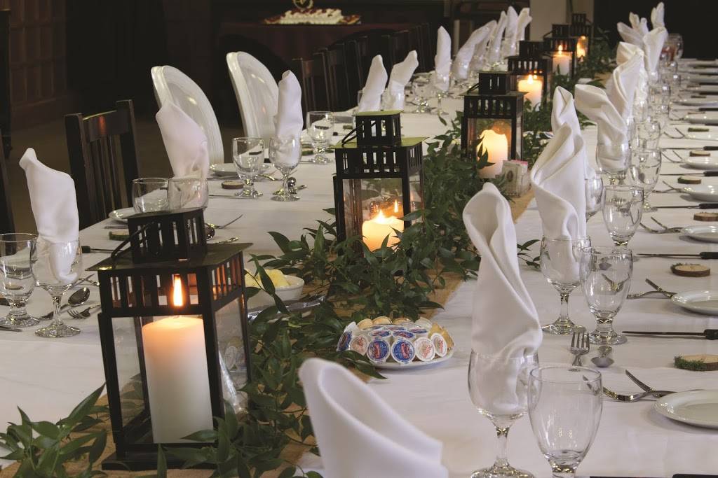 Restaurant Sainte Marie | restaurant | 16164 ON-12, Midland, ON L4R 4K8, Canada | 7055274162 OR +1 705-527-4162