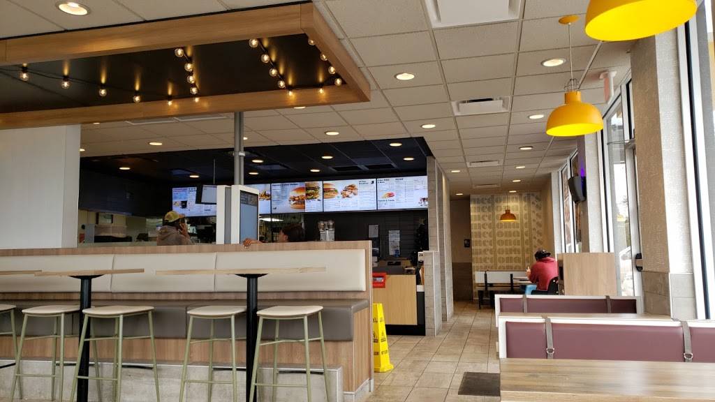 McDonalds | cafe | 43151 US Hwy 72 W, Stevenson, AL 35772, USA | 2564373148 OR +1 256-437-3148