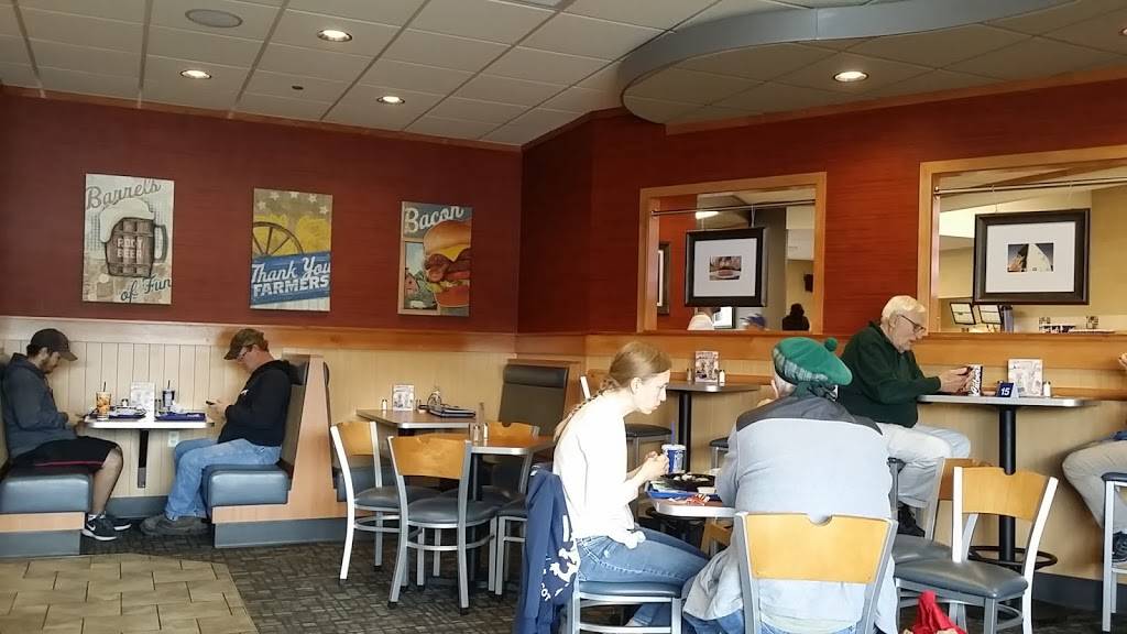 Culvers | restaurant | 2733 New Pinery Rd, Portage, WI 53901, USA | 6087427982 OR +1 608-742-7982