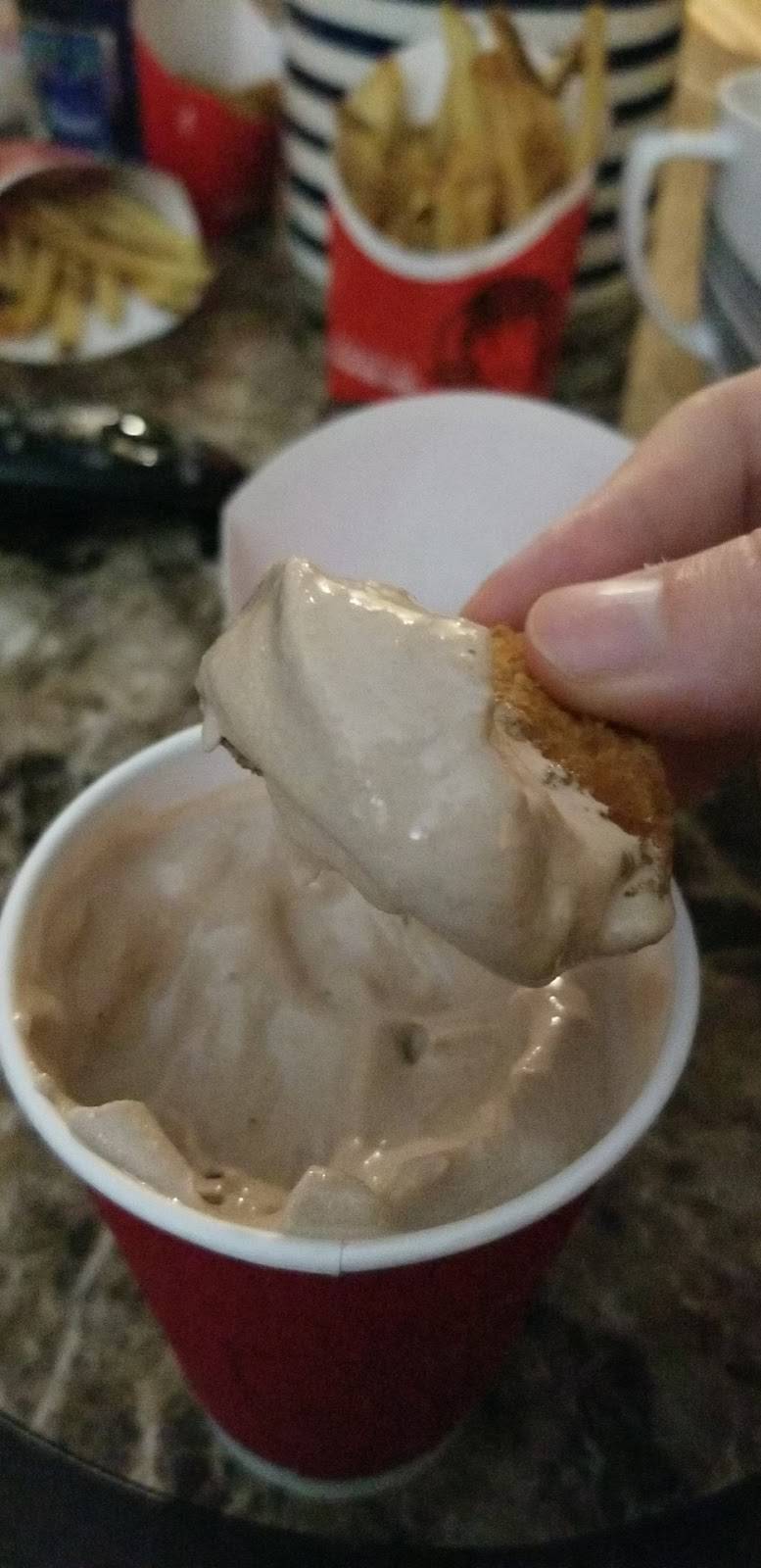 Wendys | restaurant | 1374 Som Center Rd, Mayfield Heights, OH 44124, USA | 4404617718 OR +1 440-461-7718