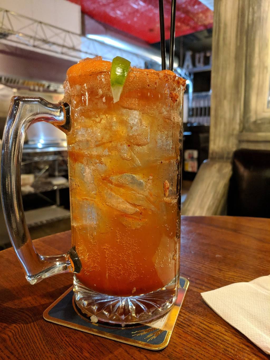 Picante Taqueria | restaurant | 2018 W Division St, Chicago, IL 60622, USA | 7733288800 OR +1 773-328-8800