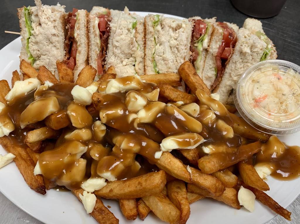 Resto Club Fruité | restaurant | 2569 Chemin des Écossais, Sherbrooke, QC J1C 0J5, Canada | 8195654147 OR +1 819-565-4147