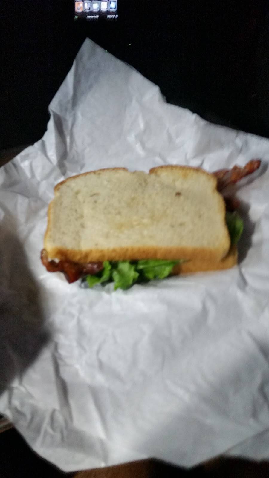 Steak n Shake | restaurant | 1330 E Pershing Rd, Decatur, IL 62526, USA | 2178773231 OR +1 217-877-3231