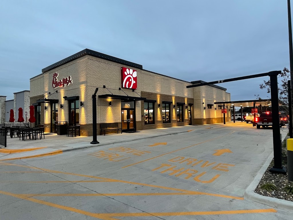 Chick-fil-A | restaurant | 1125 US-181, Portland, TX 78374, USA | 3613335311 OR +1 361-333-5311