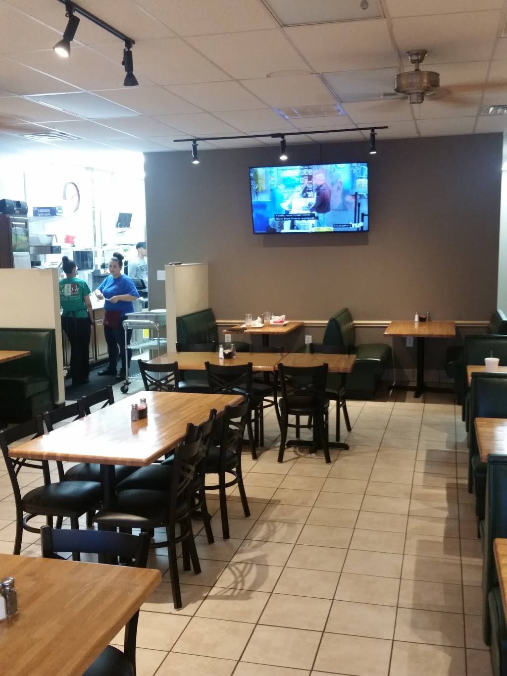 Zenos Italian Grill | restaurant | 938 E 3rd St, Pembroke, NC 28372, USA | 9107759393 OR +1 910-775-9393