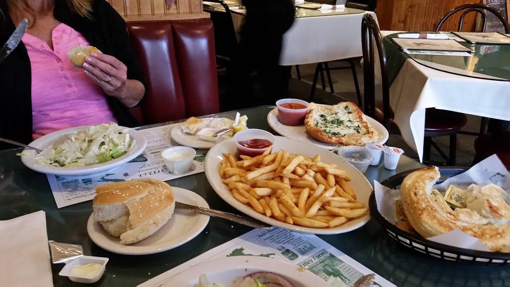 Roma | restaurant | 1 Main St, Oxford, NY 13830, USA | 6078436555 OR +1 607-843-6555