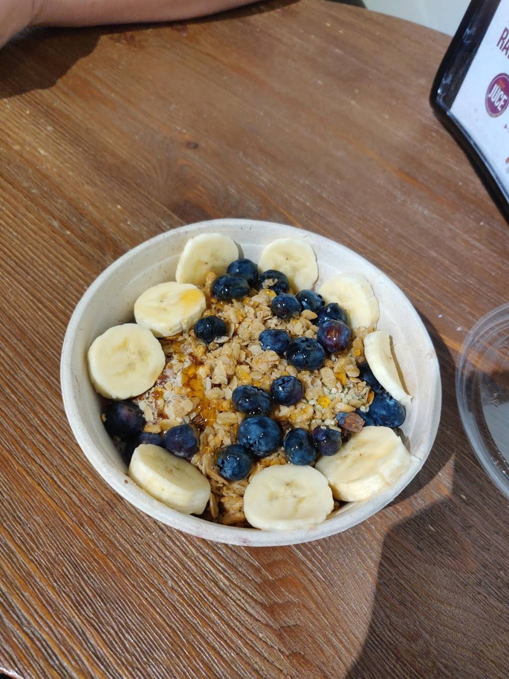 Raw Juce Coral Gables | restaurant | 112 Madruga Ave, Coral Gables, FL 33146, USA | 3056713331 OR +1 305-671-3331