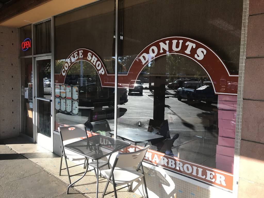 Flakey Cream Do-Nuts & Coffee Shop | cafe | 441 Center St, Healdsburg, CA 95448, USA | 7074333895 OR +1 707-433-3895