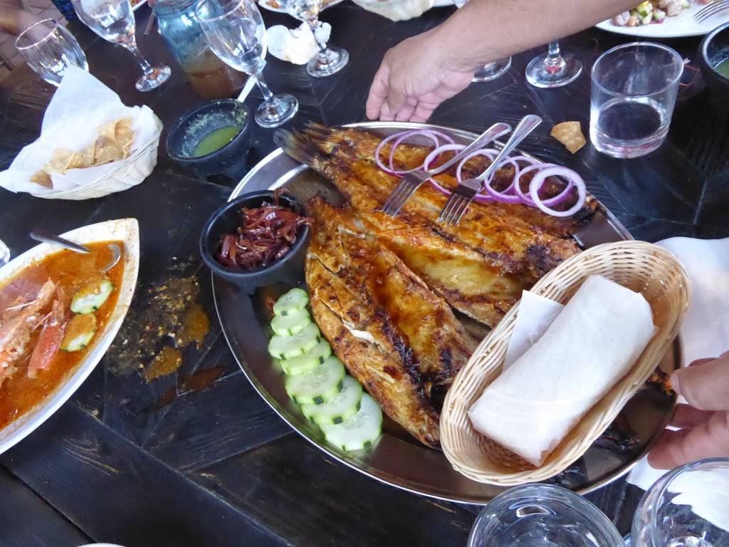 Coni Seafood | restaurant | 3544 W Imperial Hwy, Inglewood, CA 90303, USA | 3106722339 OR +1 310-672-2339