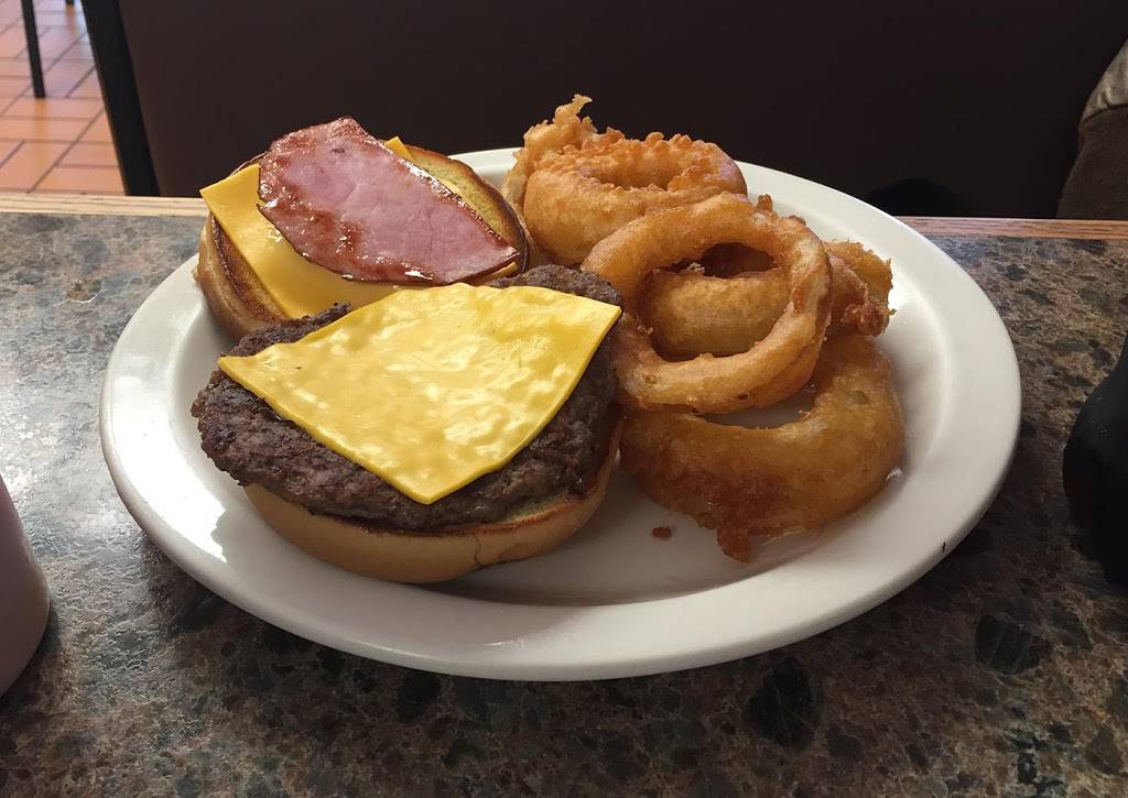 Polar King Drive-Inn | restaurant | 128 N Main St, Coalville, UT 84017, USA | 4353362372 OR +1 435-336-2372