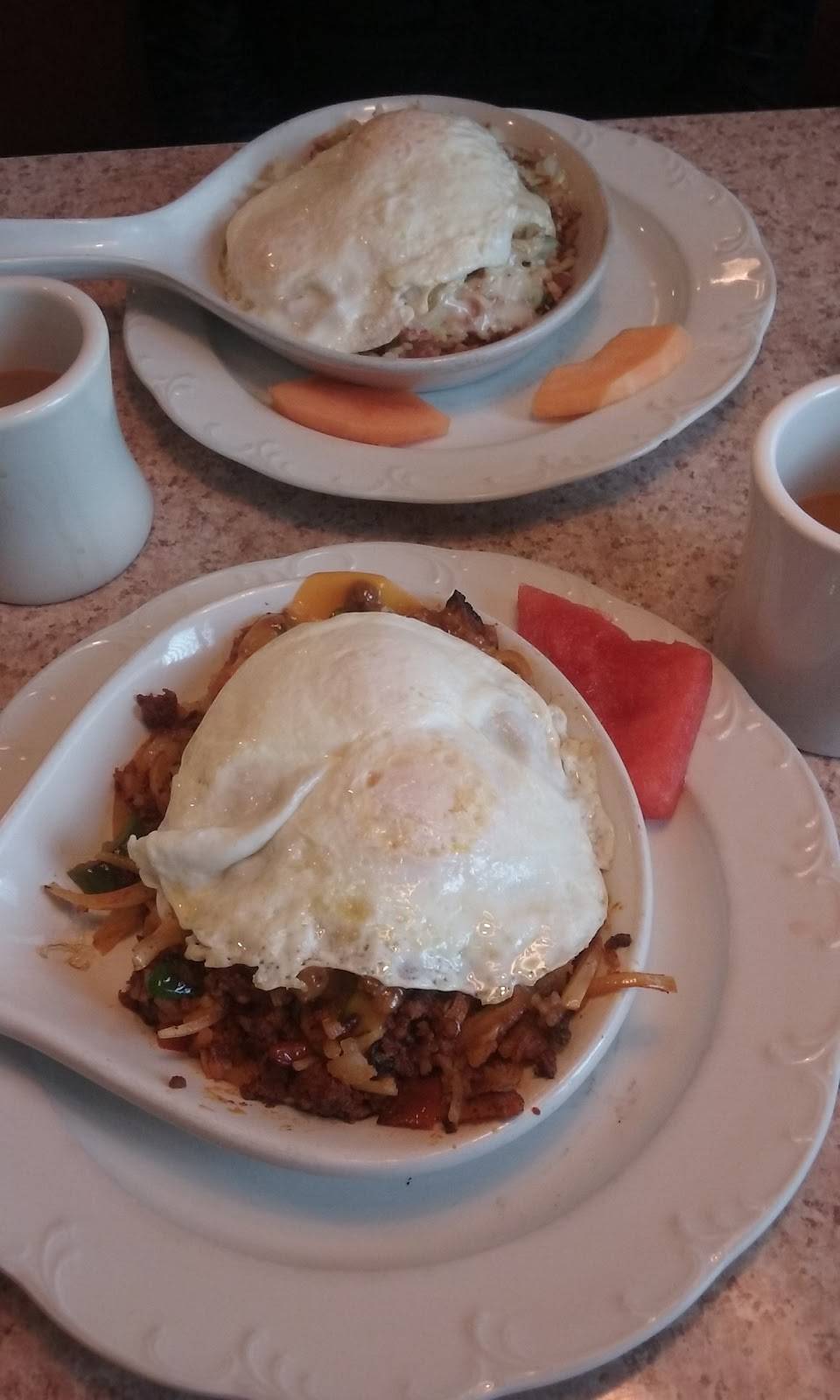 Hilltop Restaurant | restaurant | 2800 W Foster Ave, Chicago, IL 60625, USA | 7739899100 OR +1 773-989-9100