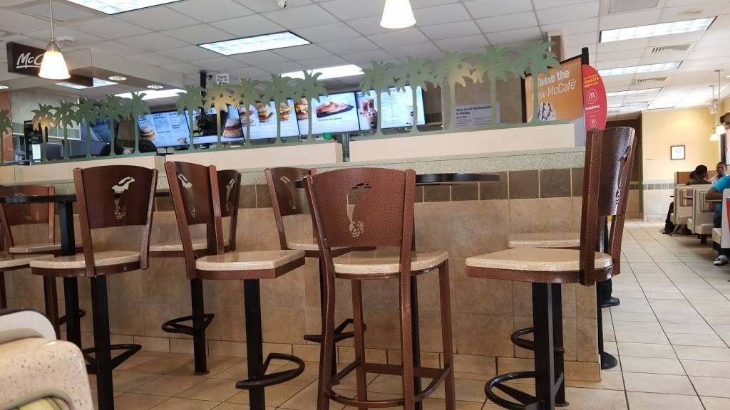 McDonalds | cafe | 4301 N Pine Island Rd, Sunrise, FL 33351, USA | 9545721911 OR +1 954-572-1911